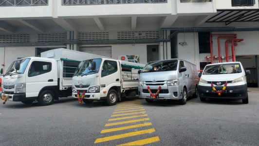 Vix Marketing: Installation Team (Van)