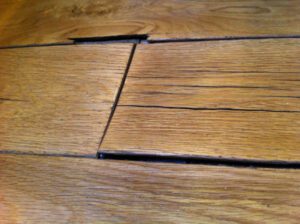 Luxury Vinyl Tiles (LVT) warp