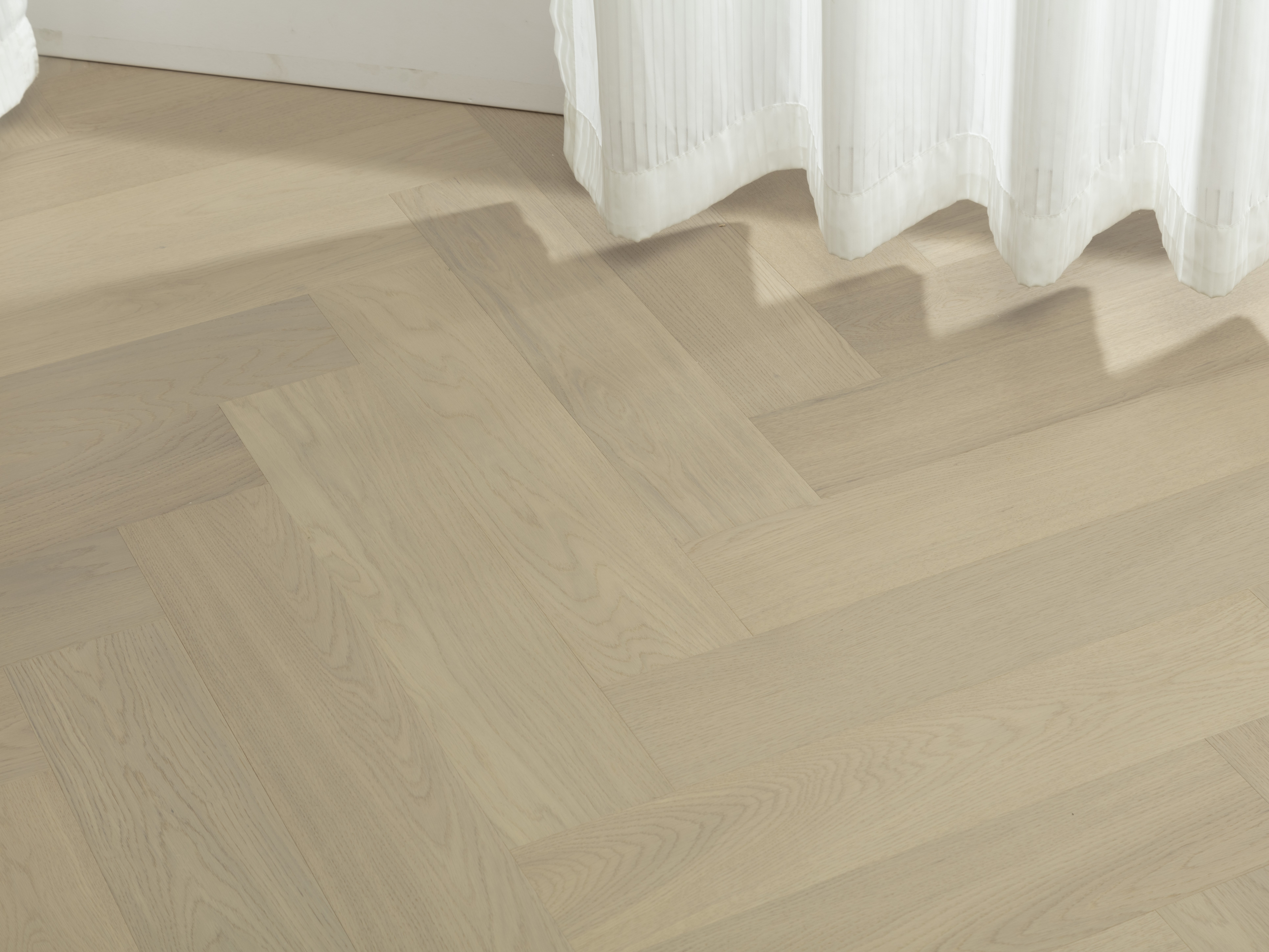 Engineered Wood (Herringbone): QH 692