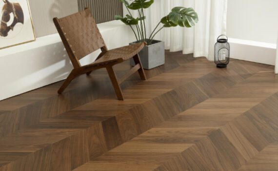 Engineered Wood (Herringbone): QH 897